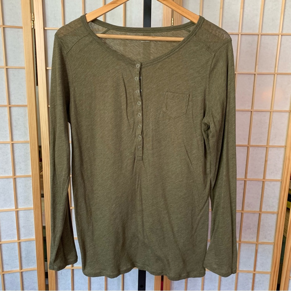 GAP Olive Drab Basic Long Sleeve Tee - image 7